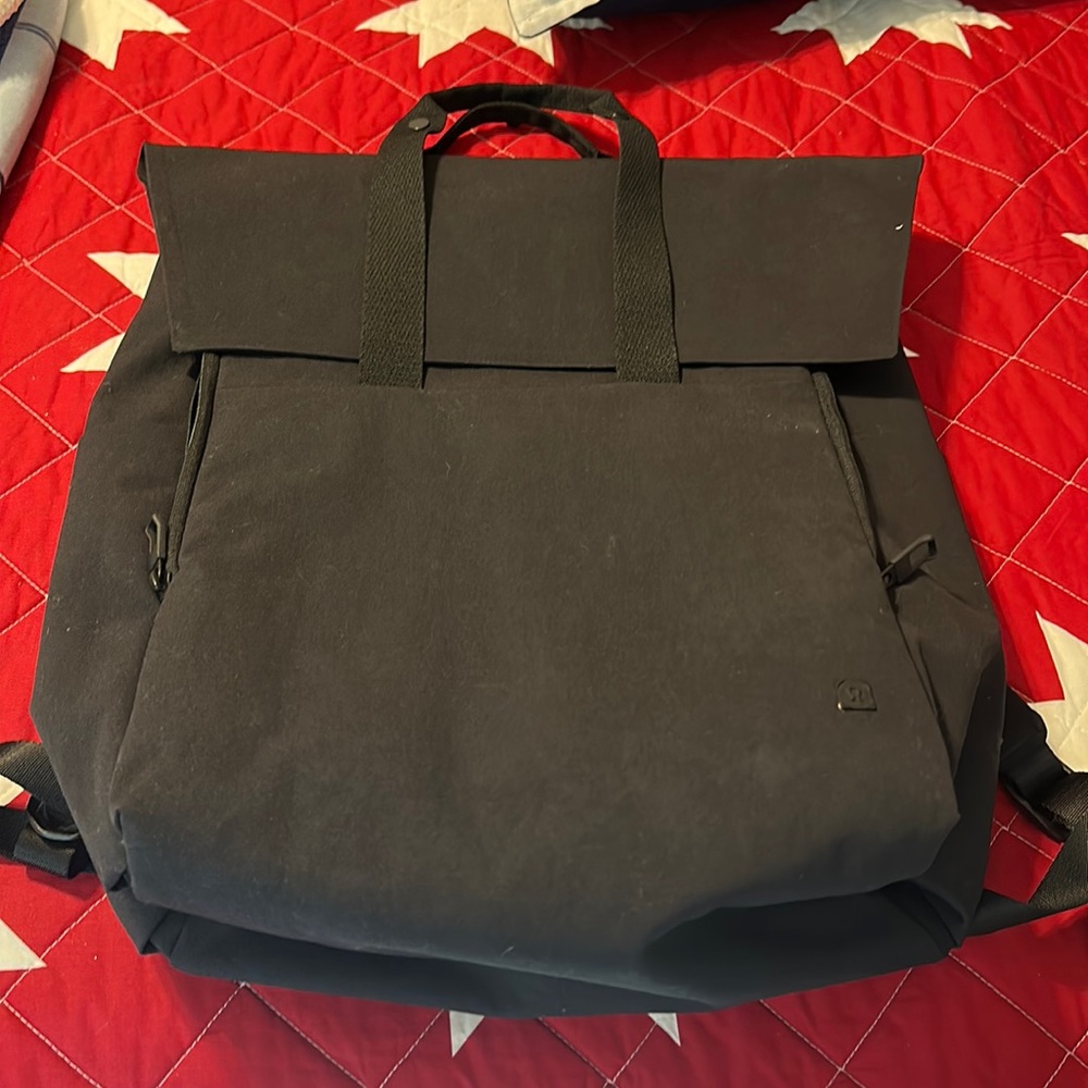 Lululemon back pack